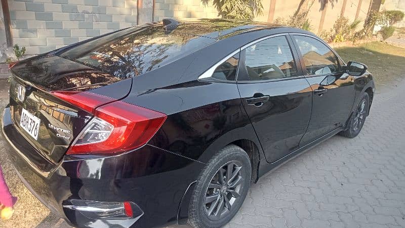 Honda Civic Oriel 2020 10