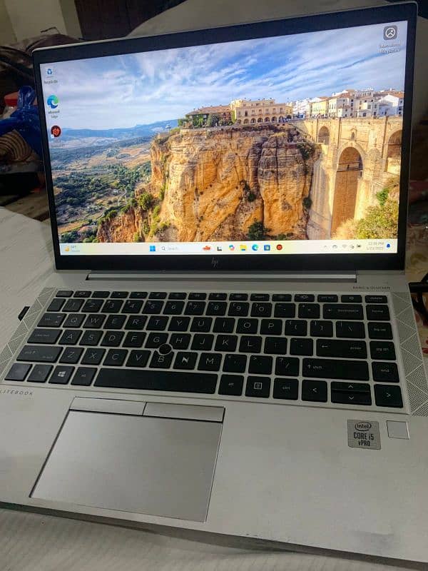 HP EliteBook 840 G7 Laptop 0