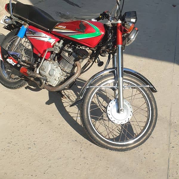 Honda CG125 2014 model 2