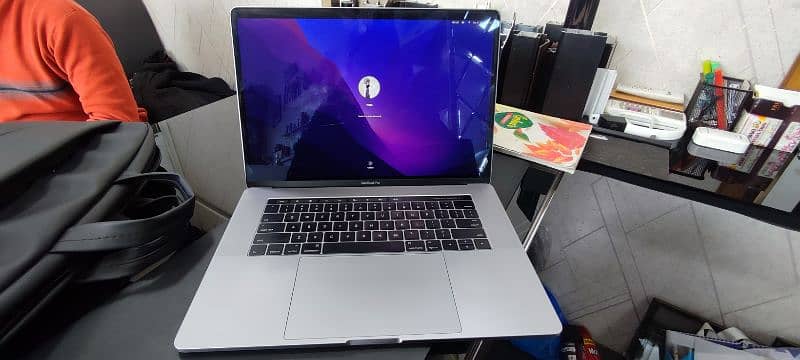 MacBook pro for sale 3