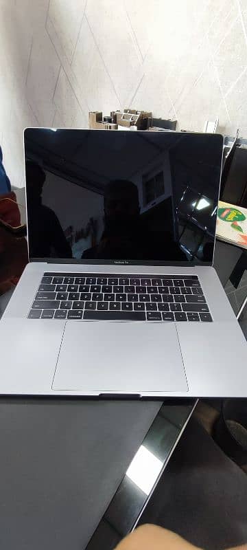 MacBook pro for sale 7