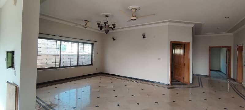 UPPER PORTION For Rent, 1 Kanal House for Rent in Soan Garden Block F( Gas & water Boring Avlb) 2