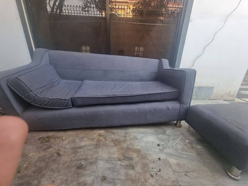 3 seatee sofa with 1 stool of same type 1