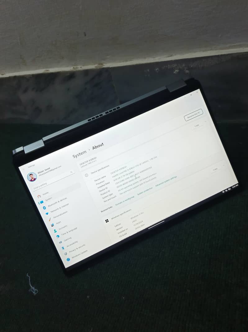 Dell Latitude 7400 2-in-1 (i5 8th Generation) 12