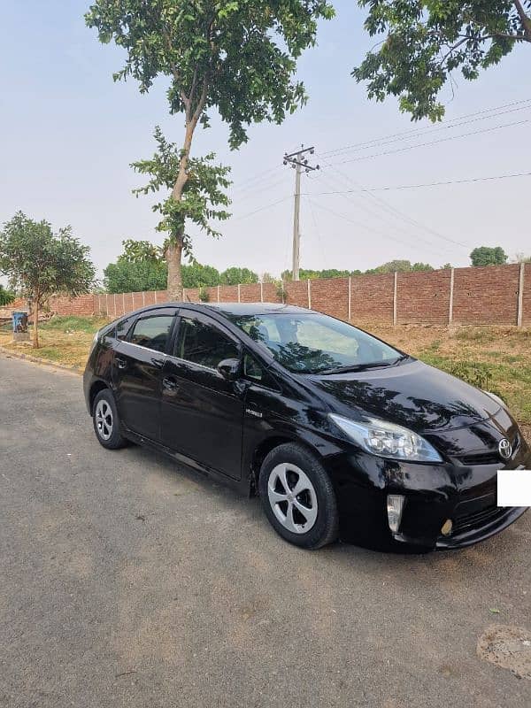 Toyota Prius 2012 4