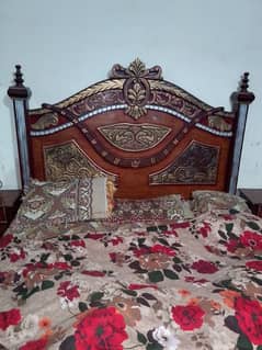 D/bed with side tables,Dressing table,Safe almari,Barton wali almari