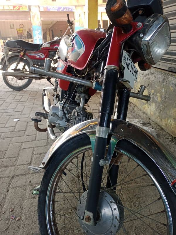 Road prince bike 70cc 4