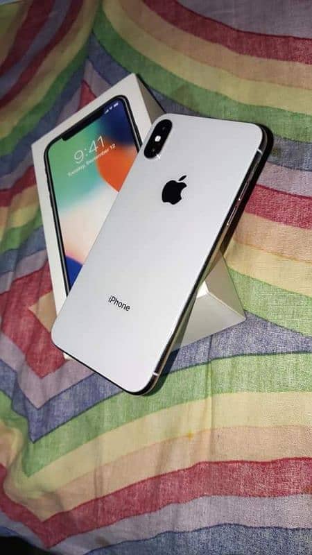 iPhone x 64 GB0=3=1=9=3=2=2=0=6=1=3 1