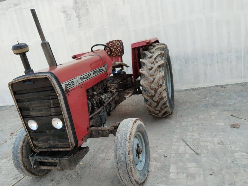 MF 265 Tractor special model 1986 - Brand New | 03126549656 1