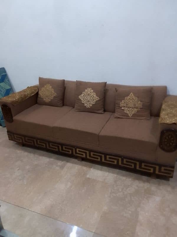 Sofa 6 seater for sell 1