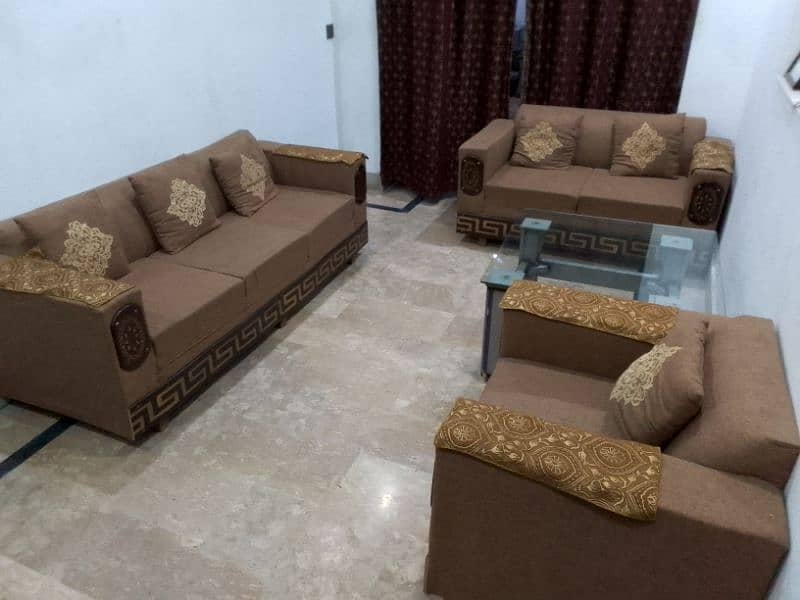 Sofa 6 seater for sell 4