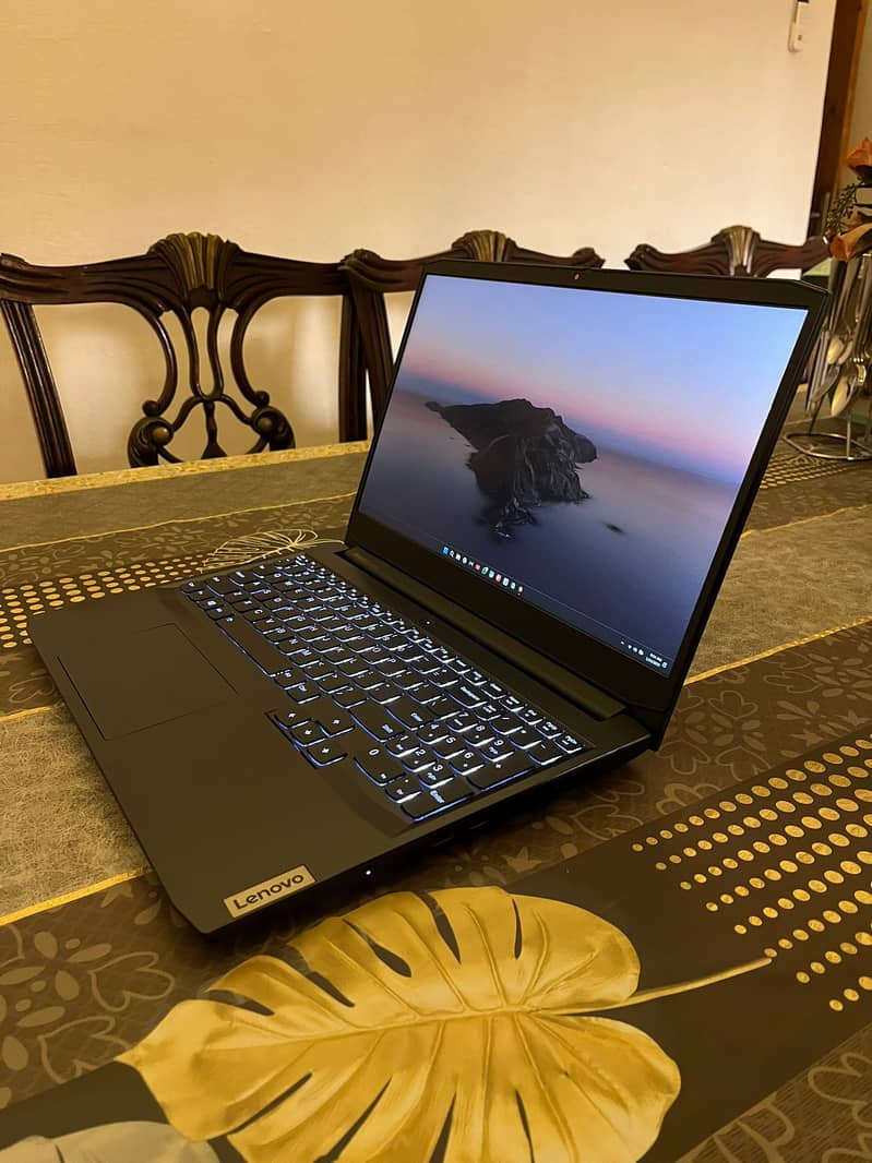 Lenovo Ideapad Gaming 3 2021 i5 GTX 1650 16gb RAM Perfect Condition 2