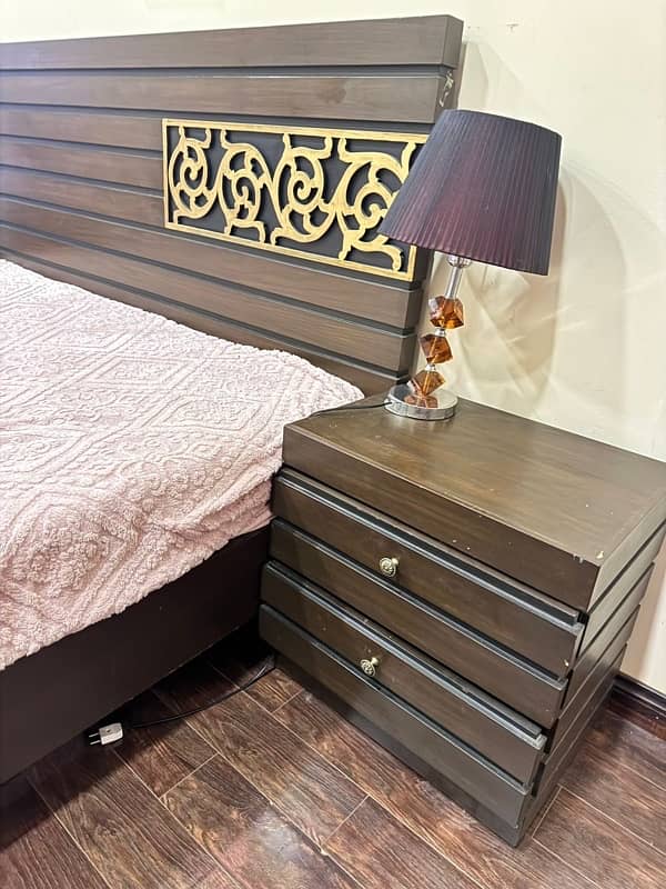 bedroom furniture 2