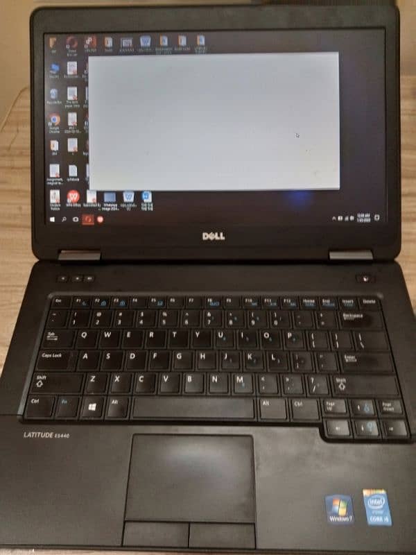 Dell Latitude E5440 7