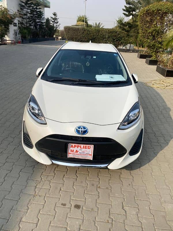 Toyota Aqua 2020 contact num 03345625817 7