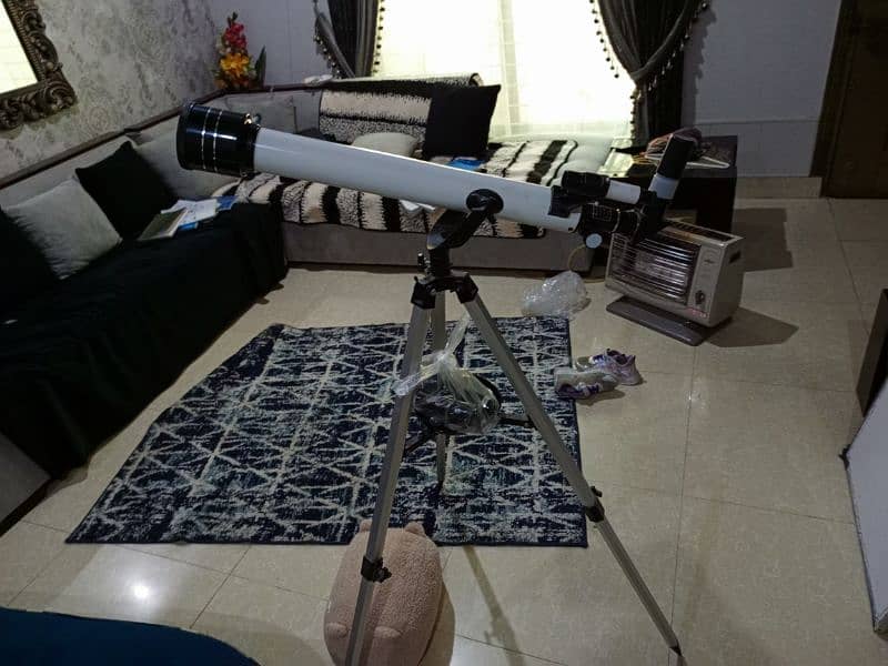 Telescope with mobile holder 6