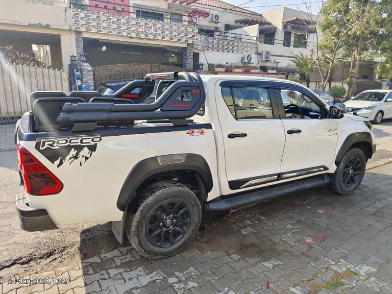 Toyota Hilux 2022 Rocco 3