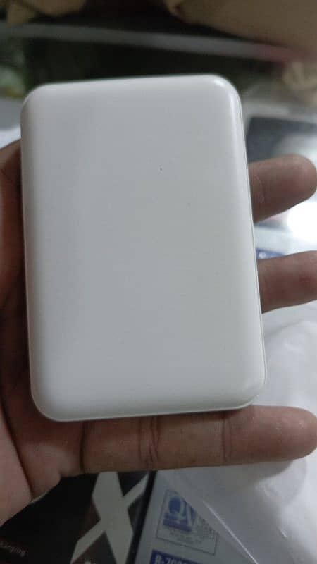 power bank 5000 mah rs 750 or 10000 mah 1100 pocket size 0