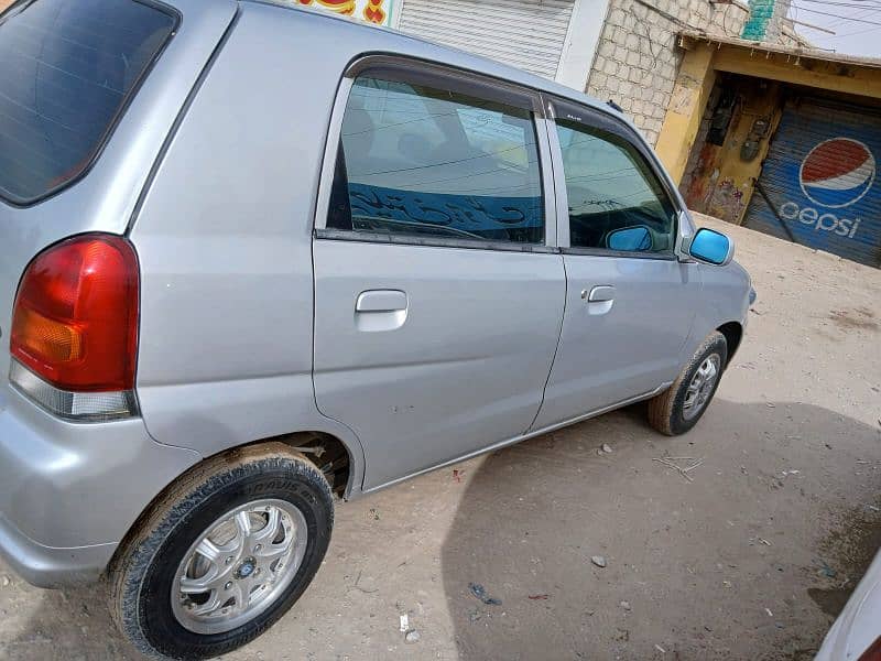 Suzuki Alto 2001 4