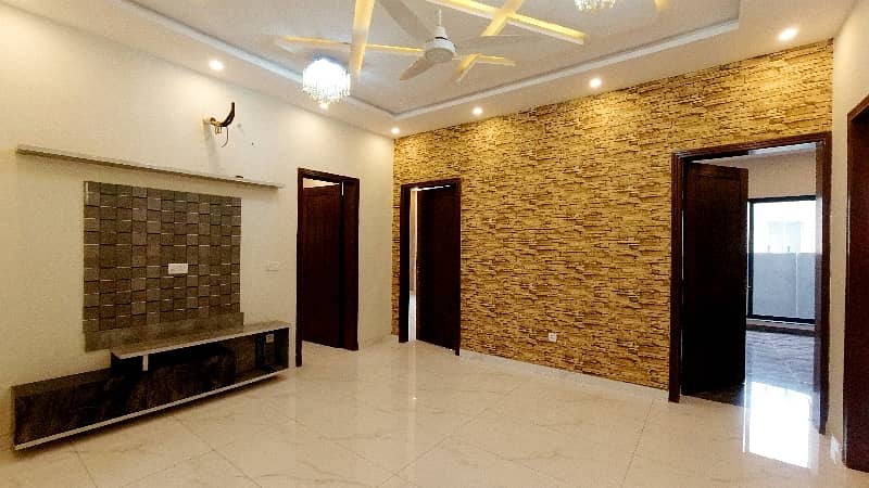 Your Search For Corner House In Lahore Ends Here 11