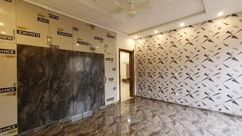 Your Search For Corner House In Lahore Ends Here 19