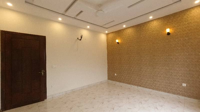 Your Search For Corner House In Lahore Ends Here 21