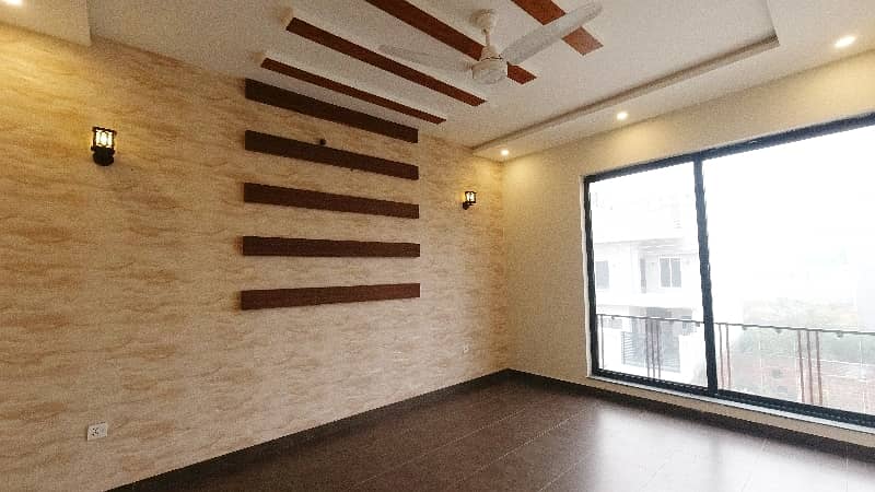 Your Search For Corner House In Lahore Ends Here 28