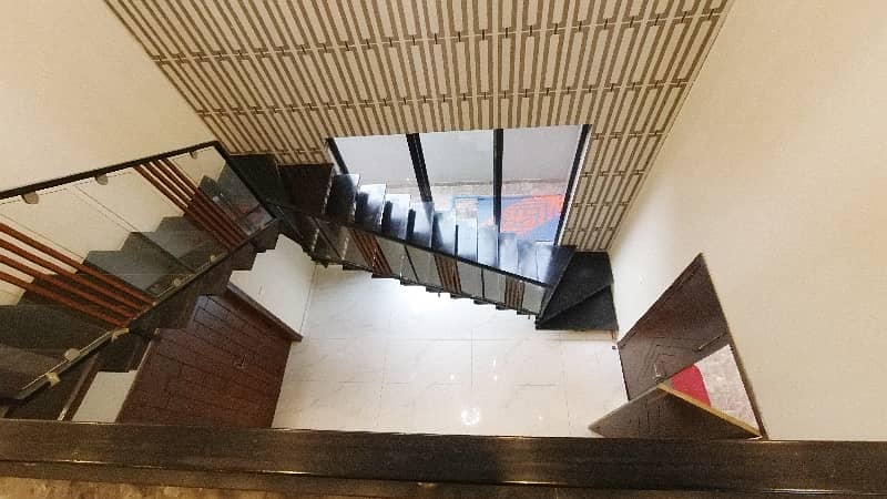 Your Search For Corner House In Lahore Ends Here 38