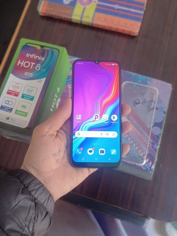 Infinix hot 8 lite 4