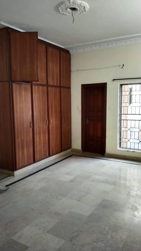 UPPER PORTION for Rent,2 Bedroom Portion for Rent, ( Gas & water boring) 0