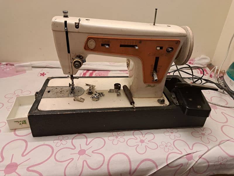 sewing machine 0