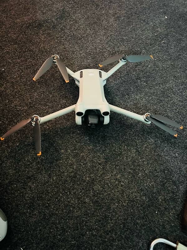 Dji Mini 3 Pro in New Condition 1