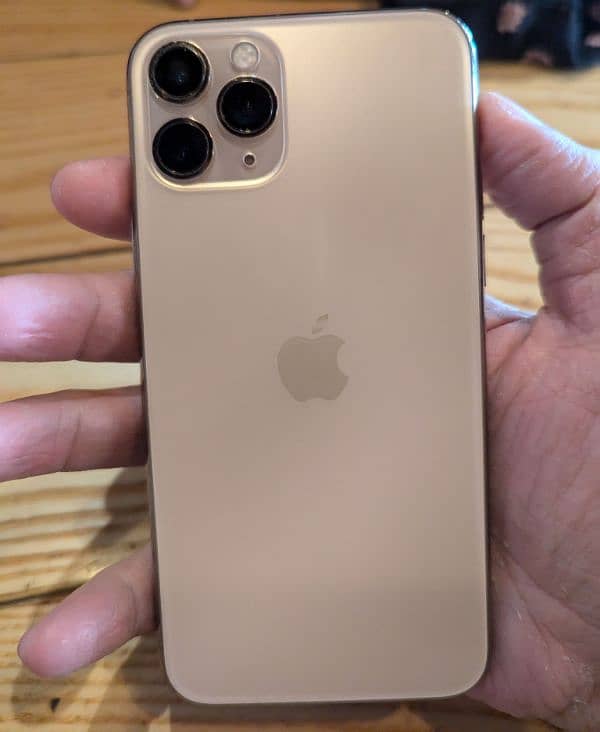 Iphone 11 pro 256gb OFFICIAL PTA APPROVED 0