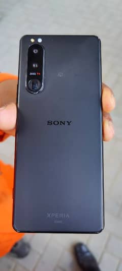 Sony Experia 5 lll