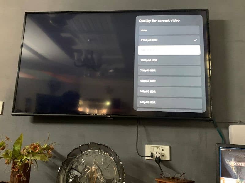 Tcl 4k Android led Neat clean condition 50 inches (just call me) 3