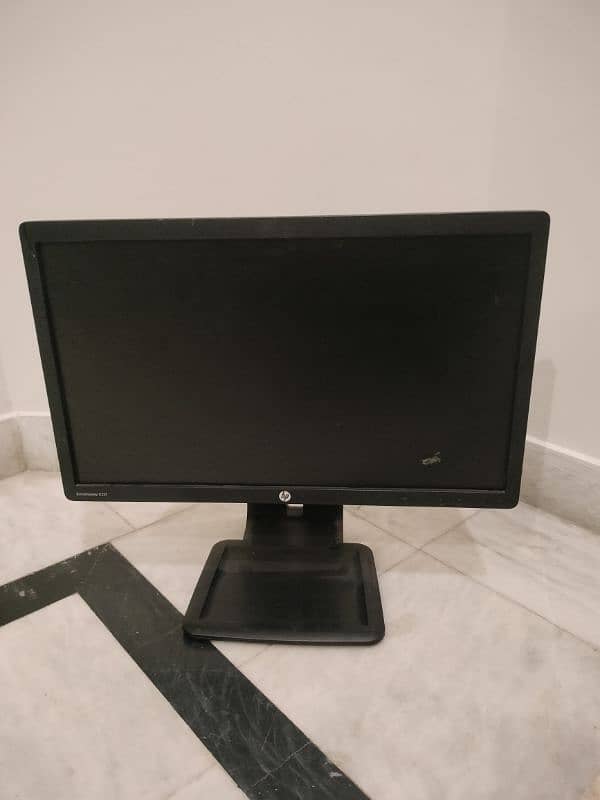 HP Elite Display E221 Monitor 1