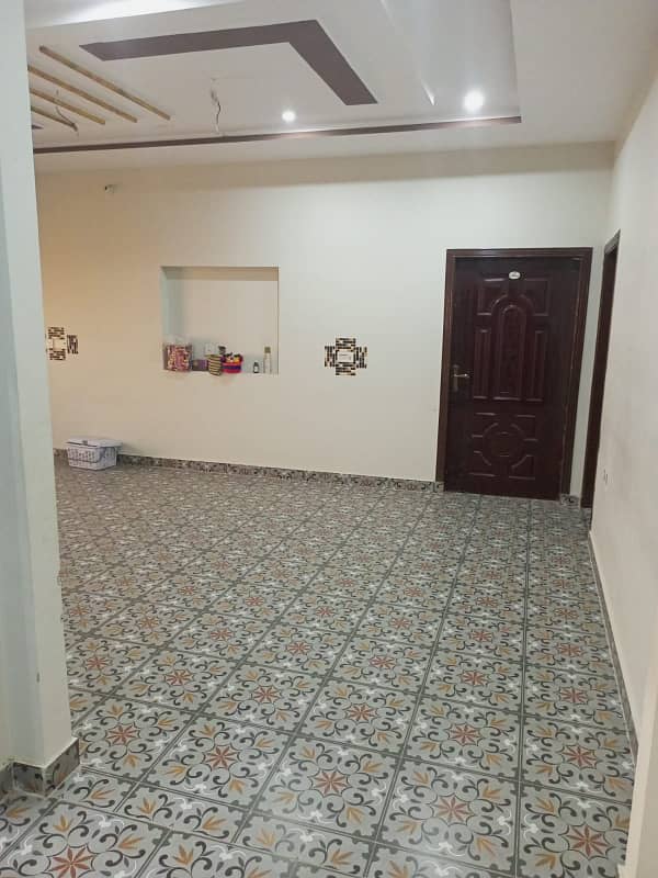 10 Marla Double Story House For Sale in Gulshan-e-Wahid colony Empress Road Multan 14