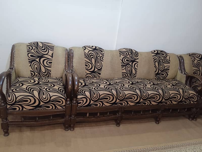 Excellent Condition 5 Seater Sofa Set 3