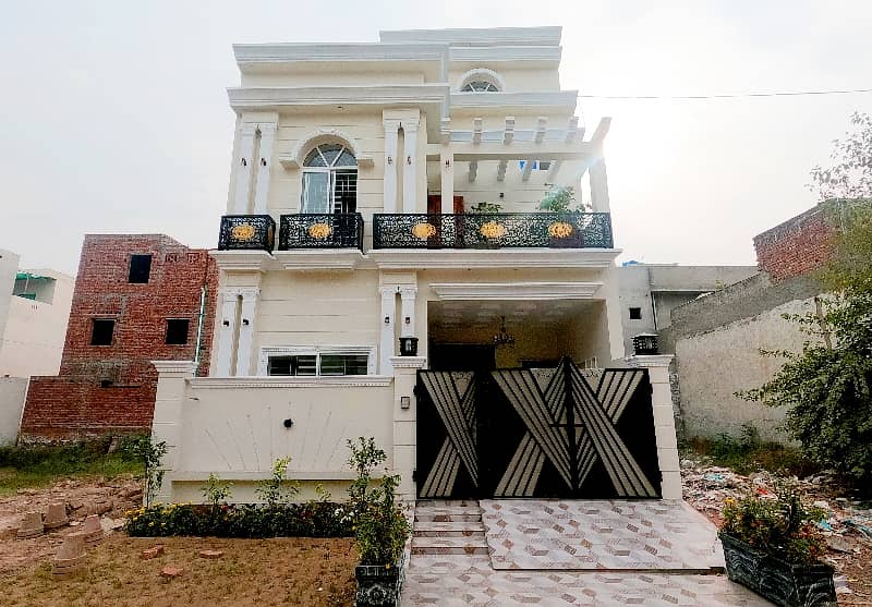 5 MARLA BRAND NEW HOUSE FOR SALE IN SA GARDEBN PHASE 2 SHOAIB BLOCK 0