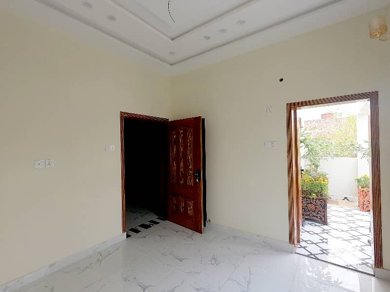 5 MARLA BRAND NEW HOUSE FOR SALE IN SA GARDEBN PHASE 2 SHOAIB BLOCK 24