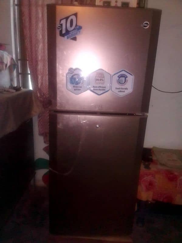 newly condition fridge for sale 2