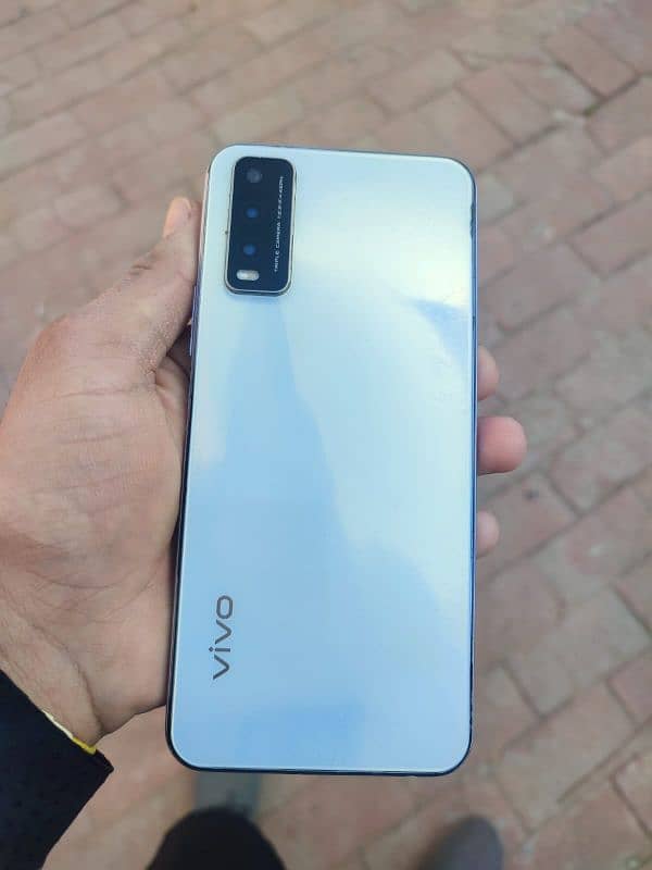 Vivo y20  4/64) (PH) 03204660735 3