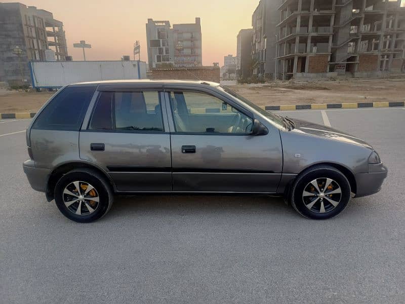 Suzuki Cultus 2009 4