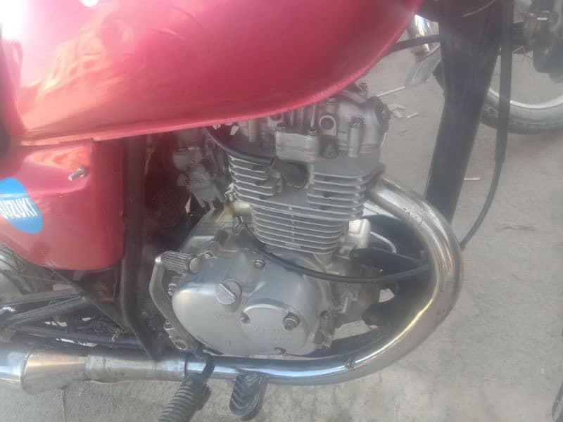 suzuki baik gs 125/ 03470004083 watsp 7