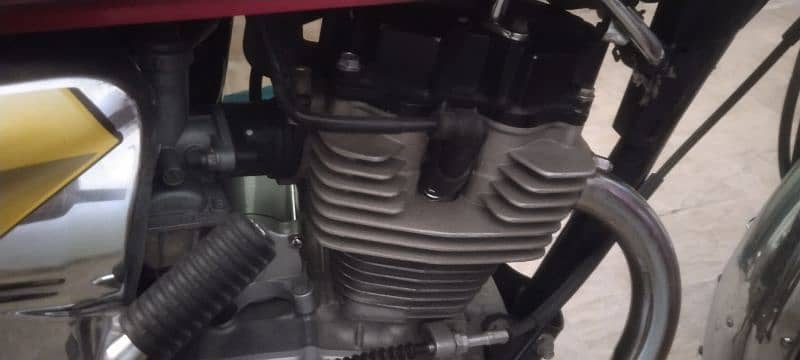 Honda  CG 125 Special Edition  ( Model  2021)  Total Genuine 15