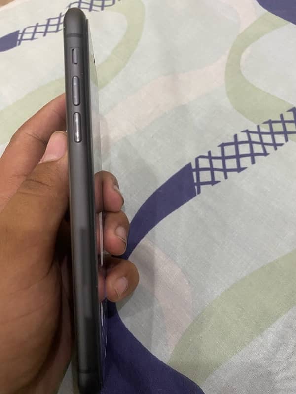 Iphone 11 non pta non active 8 month warranty 1