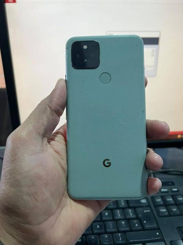 Pixel 5 ( 5G ) urgent sale 2