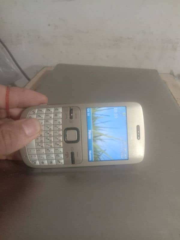 Nokia C3.00 6