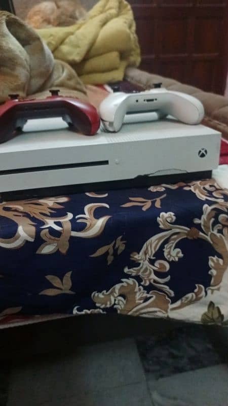 XBOX One X with LCD for sale 1