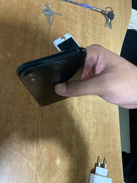 Iphone Xr 64Gb Not PTA /Battery health 86% 6